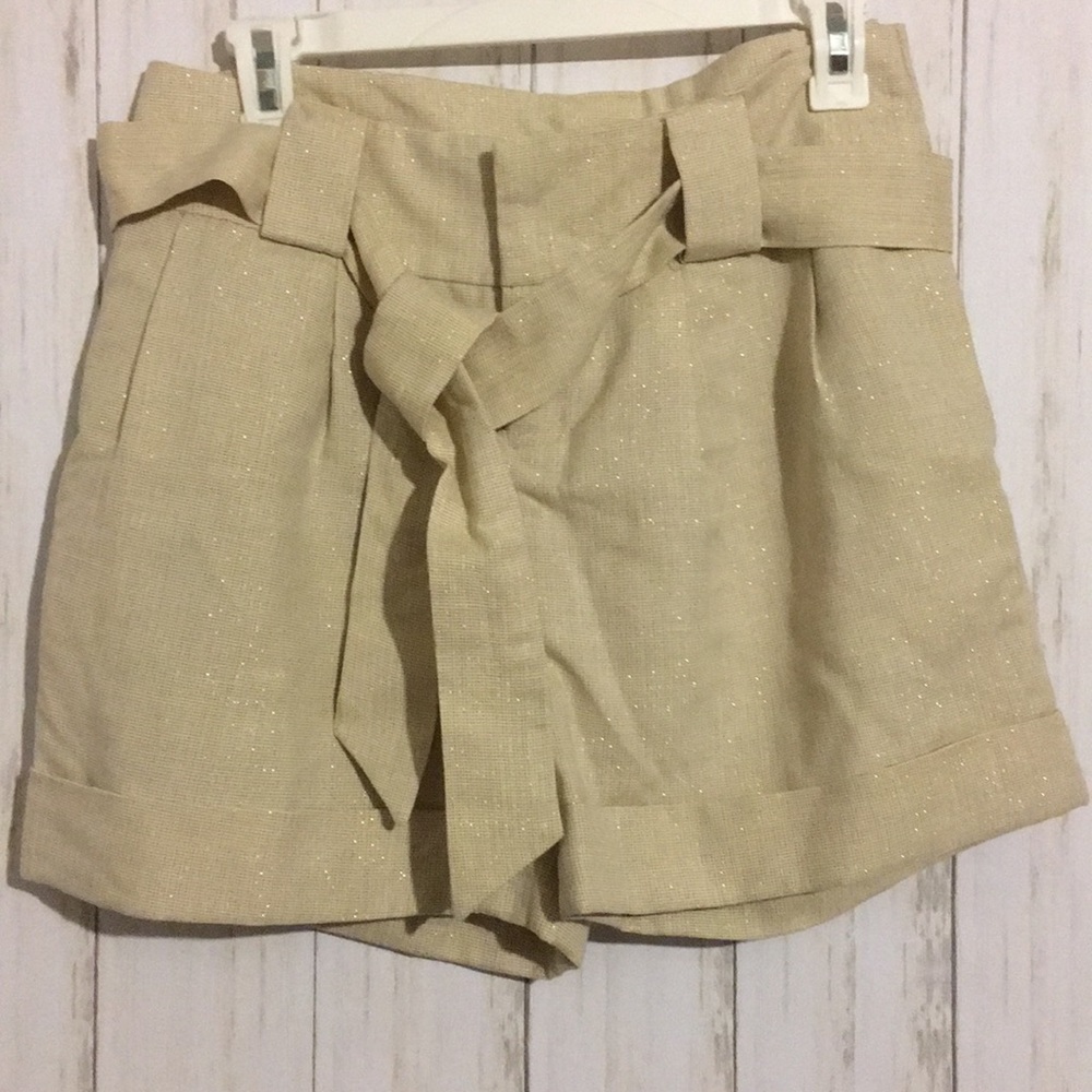 Cache Bermuda shorts beige vanilla size 4